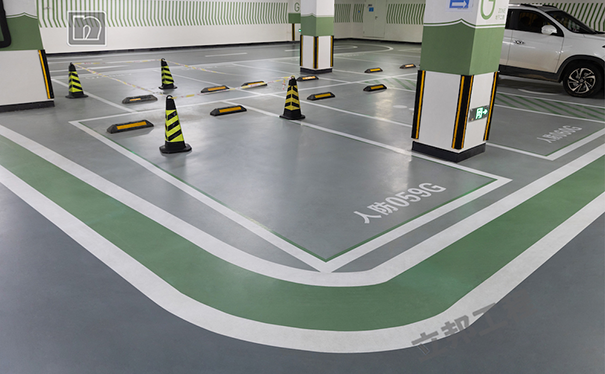 自流平環(huán)氧地坪多少錢一平米?【2024年最新報價】